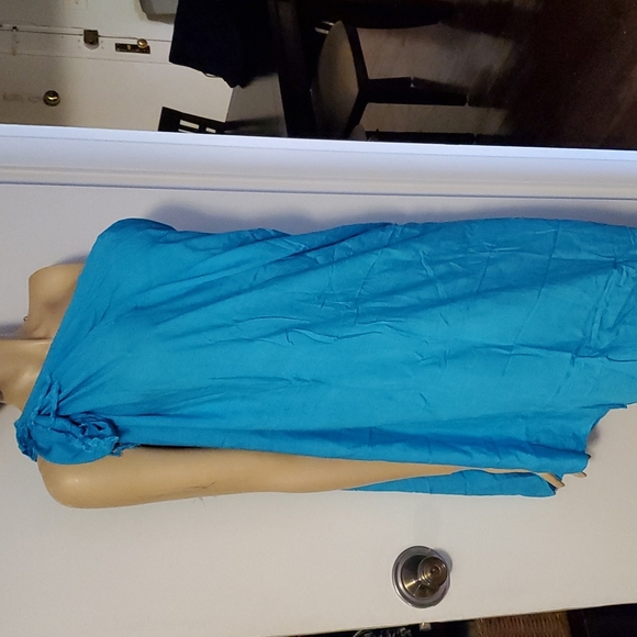 Cover up - Picture 2 of 2